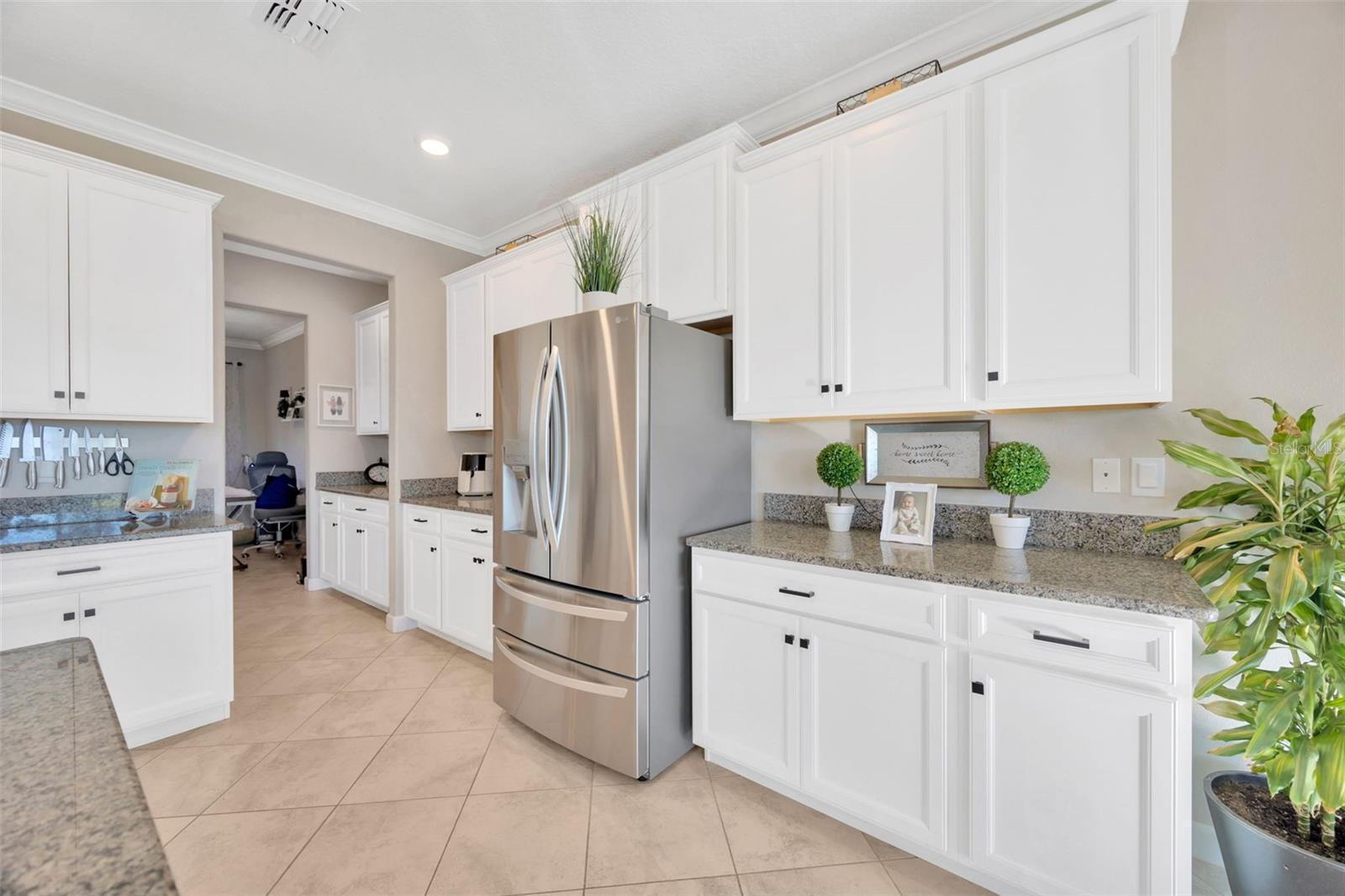 21832 CREST MEADOW DR, LAND O LAKES, FL, 34637