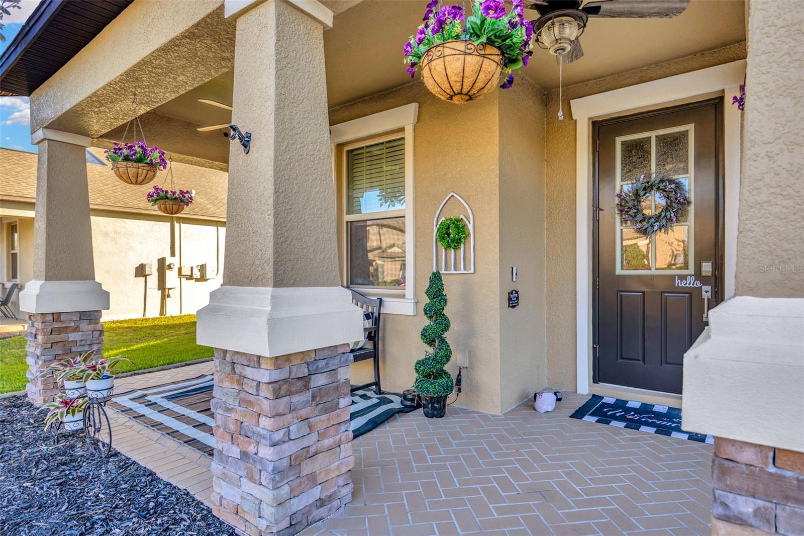 21832 CREST MEADOW DR, LAND O LAKES, FL, 34637