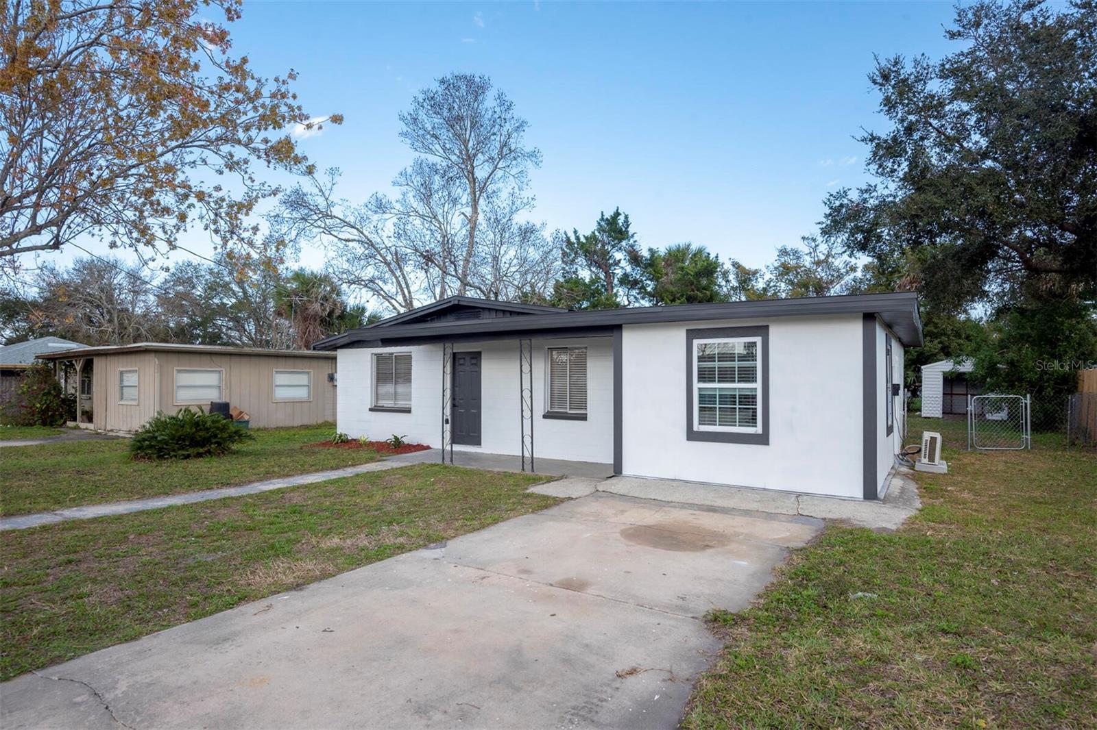913 LAKE AVE, EDGEWATER, FL, 32132