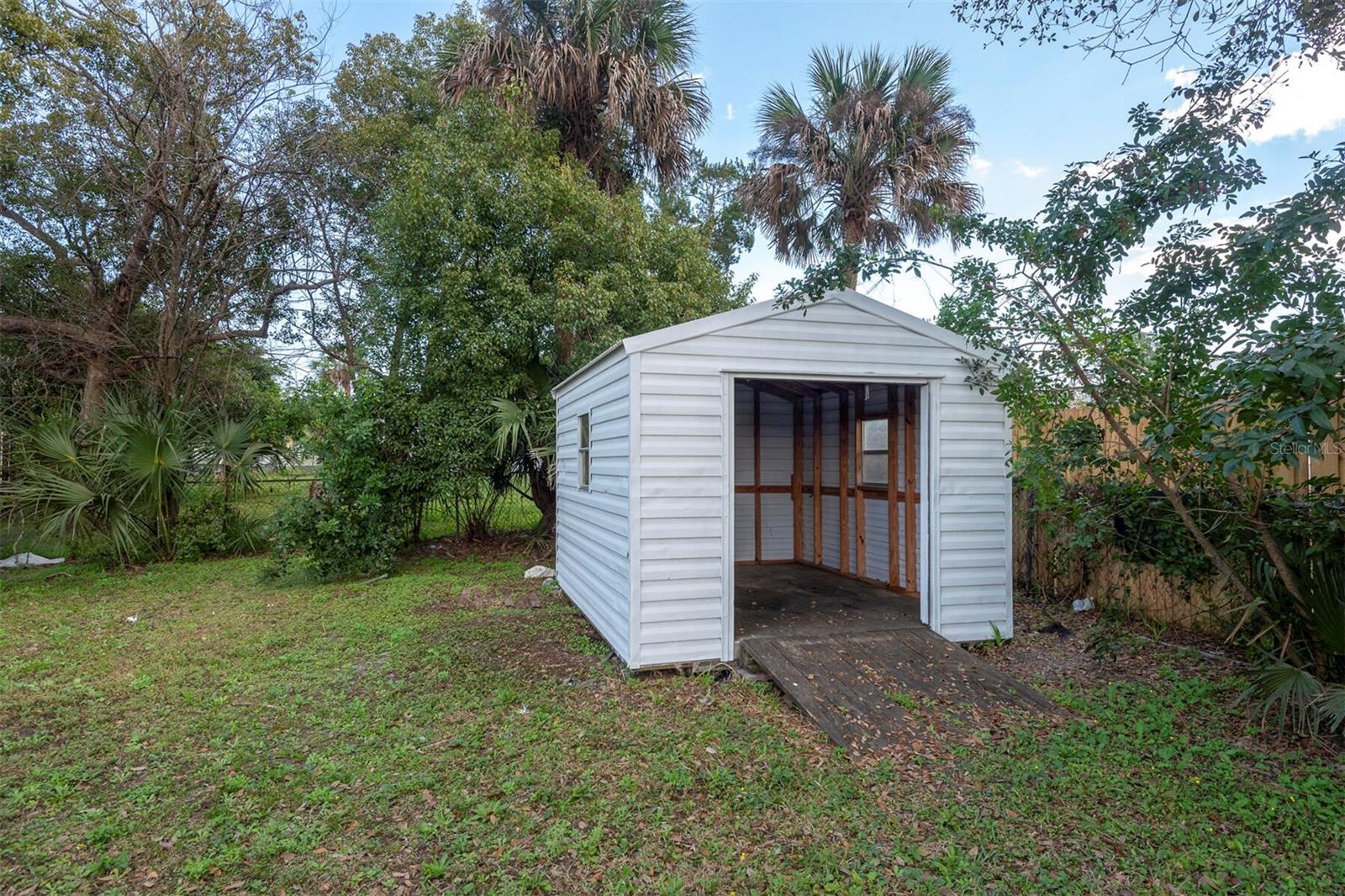 913 LAKE AVE, EDGEWATER, FL, 32132