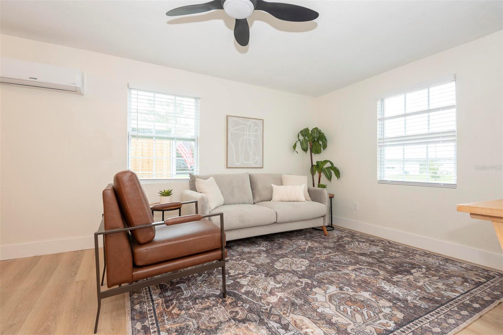 913 LAKE AVE, EDGEWATER, FL, 32132