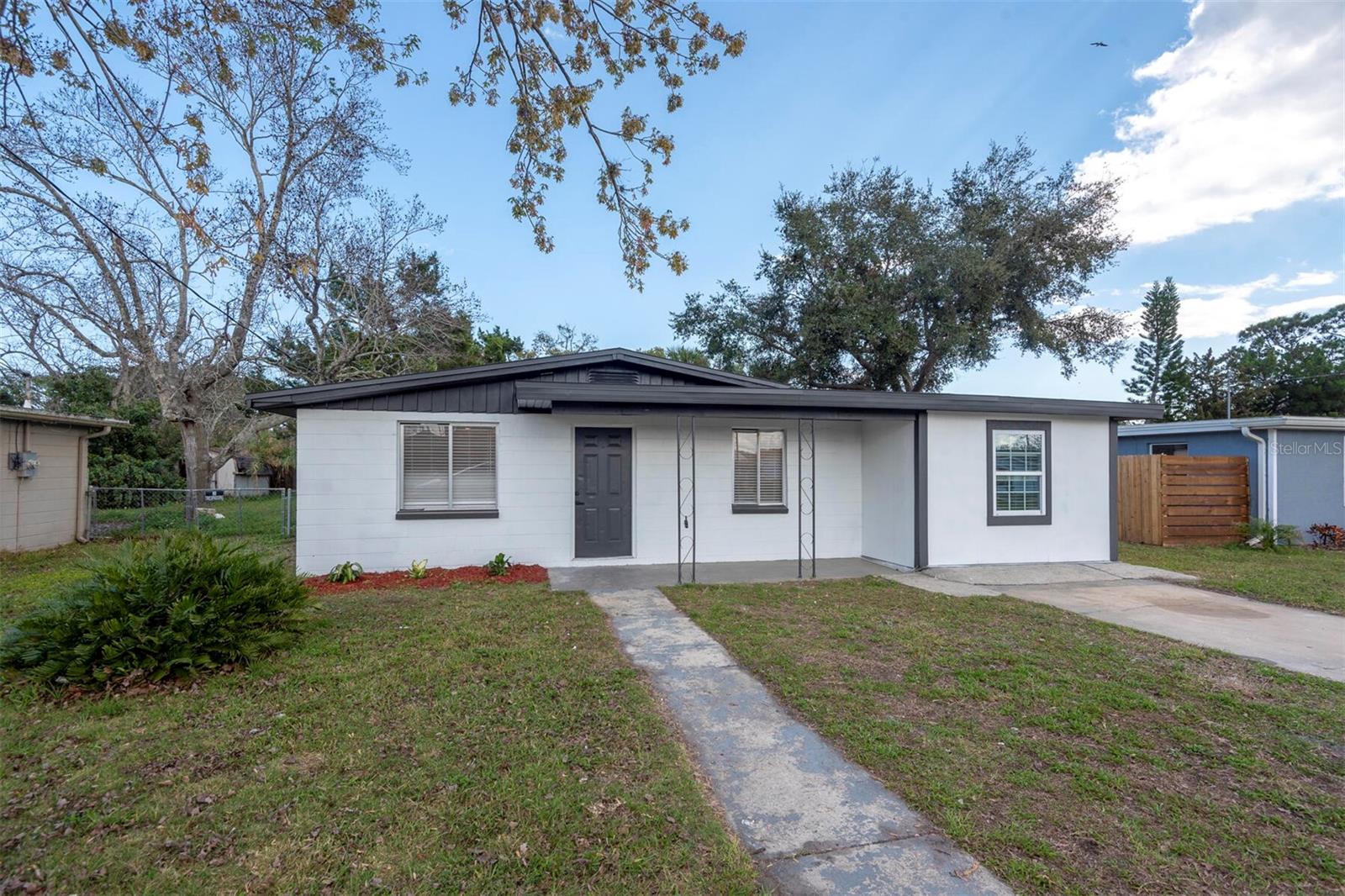 913 LAKE AVE, EDGEWATER, FL, 32132