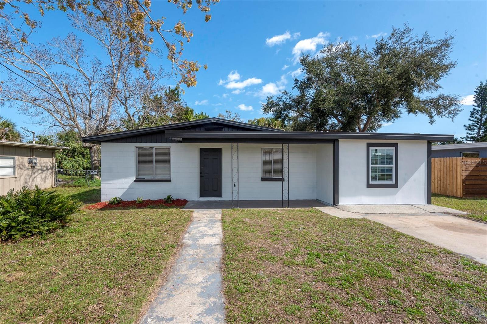 913 LAKE AVE, EDGEWATER, FL, 32132