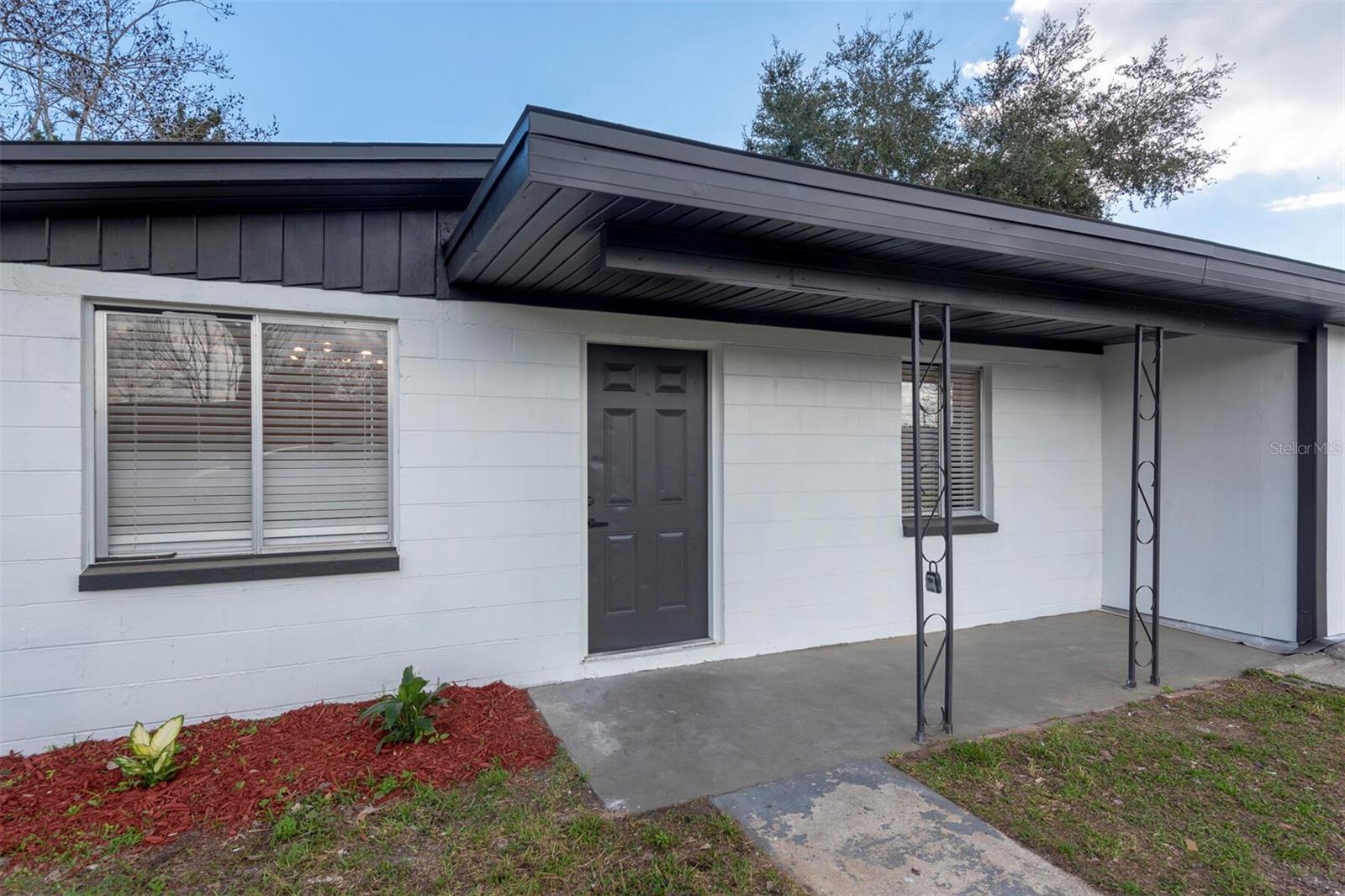 913 LAKE AVE, EDGEWATER, FL, 32132