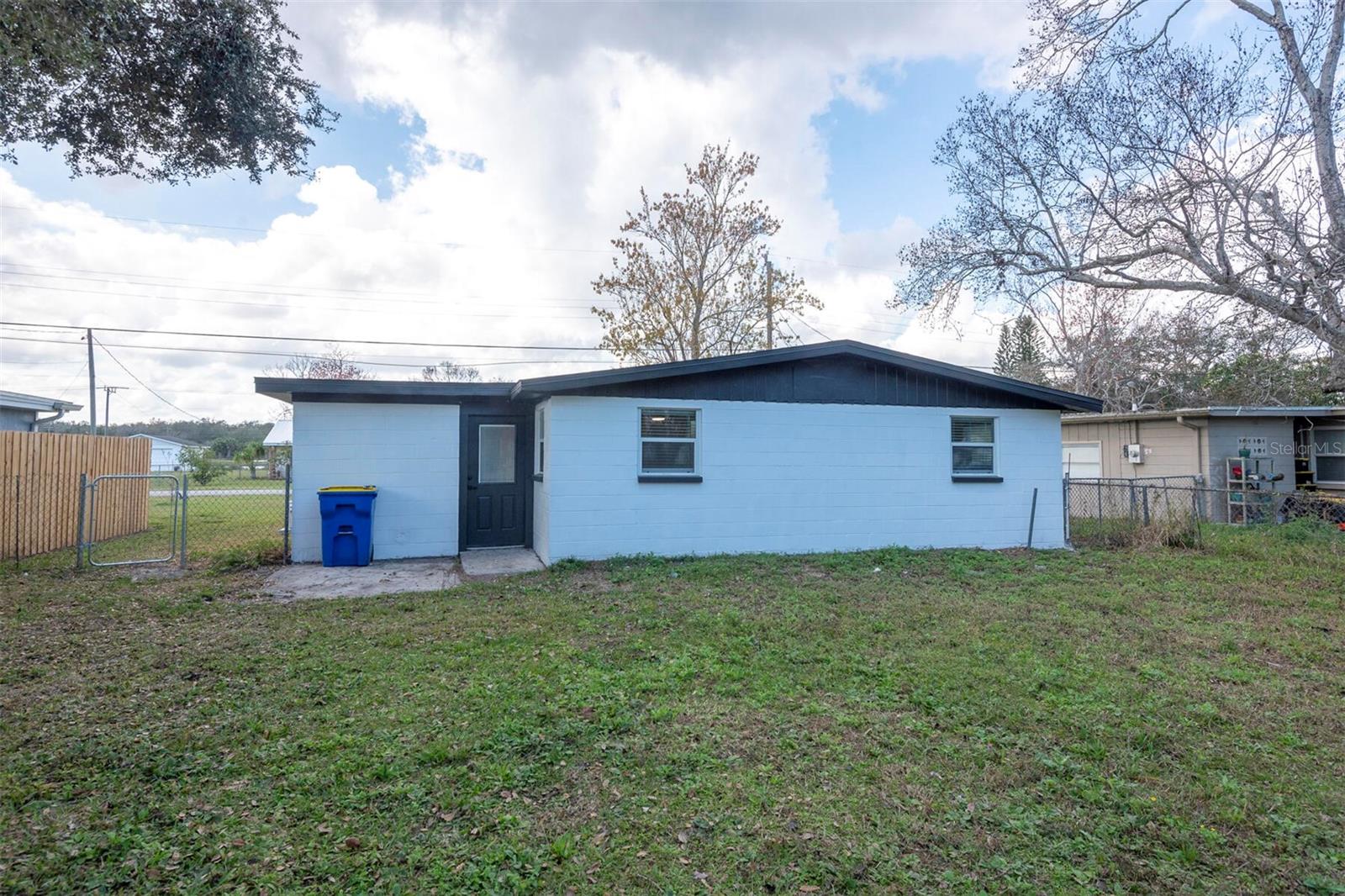 913 LAKE AVE, EDGEWATER, FL, 32132