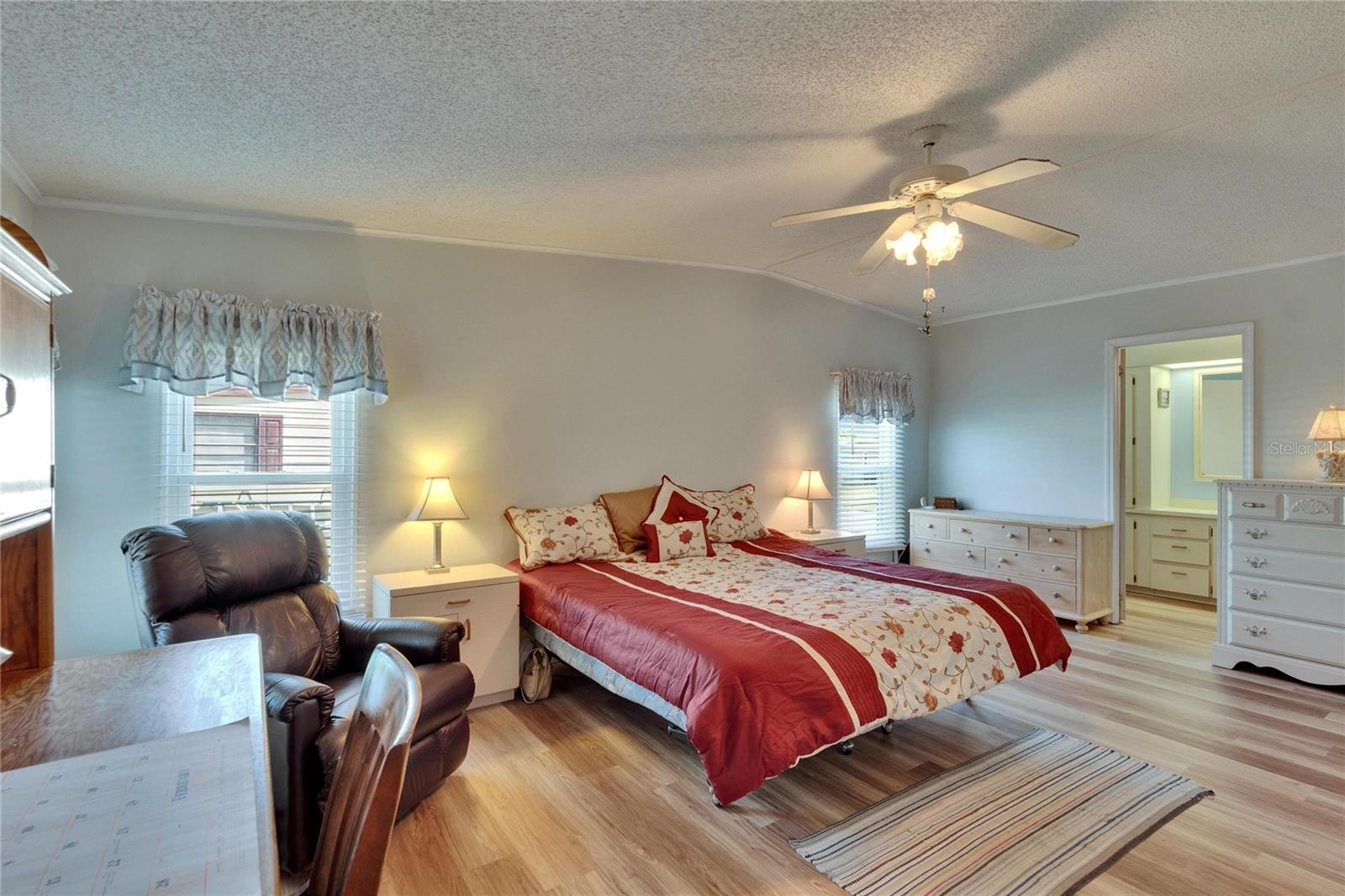 4910 LOCH NESS DR, LAKELAND, FL, 33810