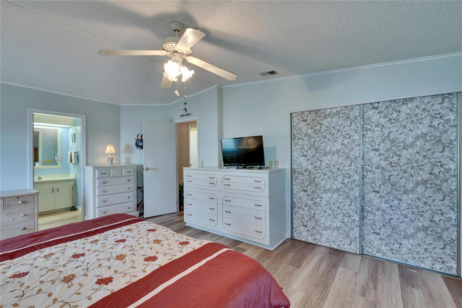 4910 LOCH NESS DR, LAKELAND, FL, 33810