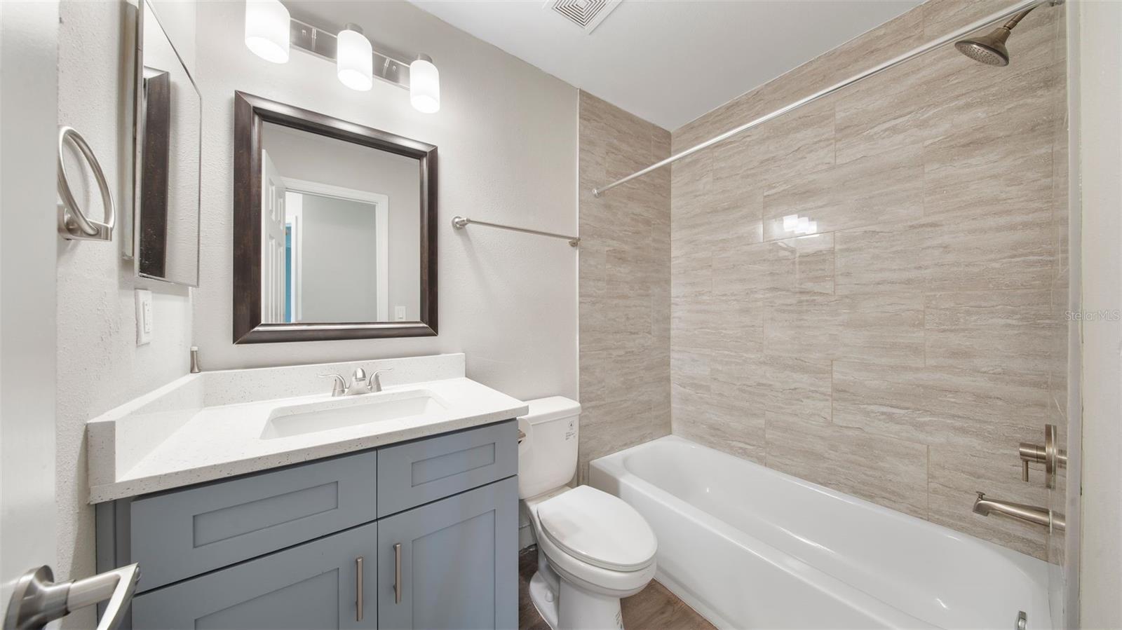 2528 WOODGATE BLVD #101, ORLANDO, FL, 32822