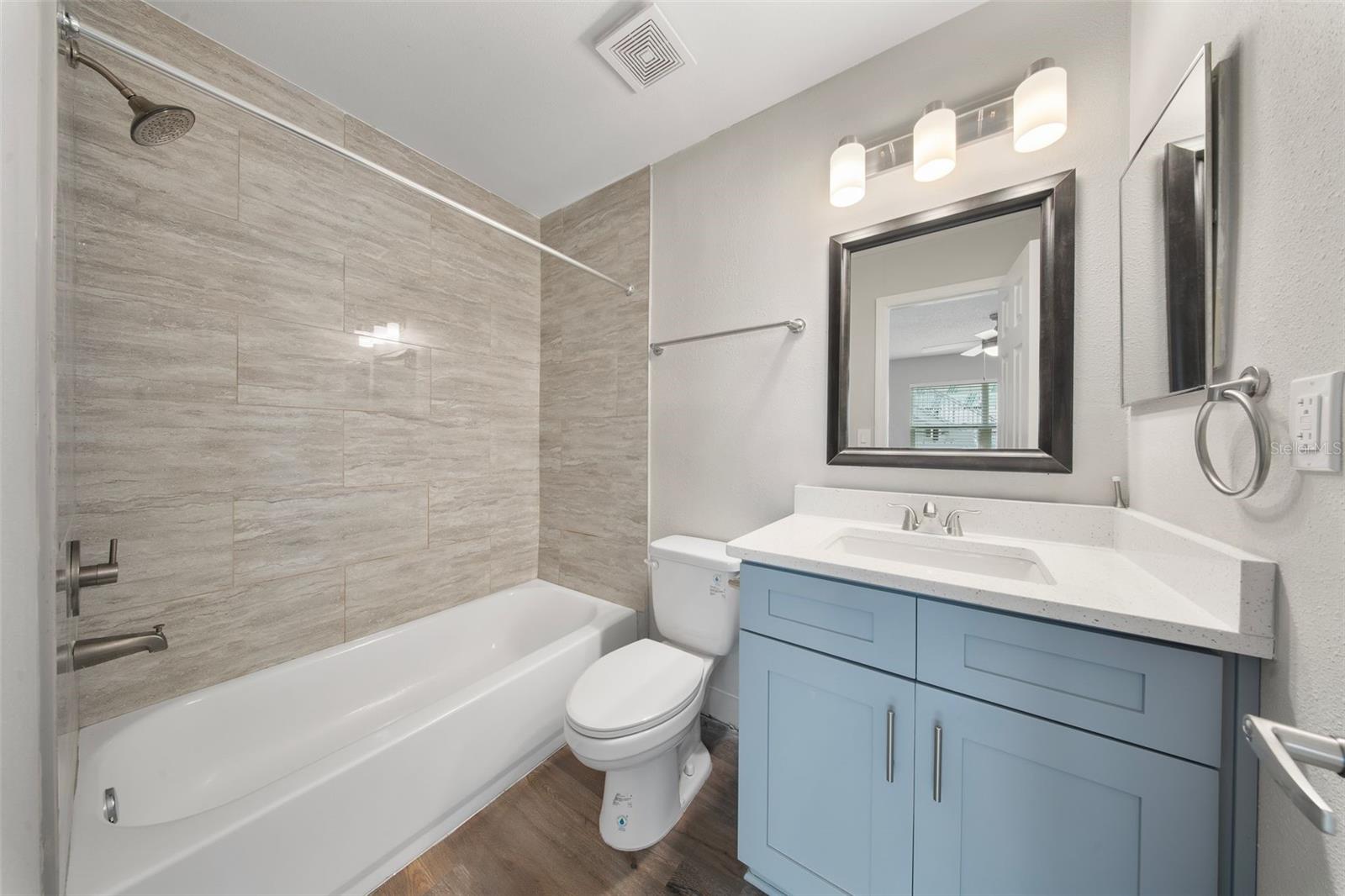 2528 WOODGATE BLVD #101, ORLANDO, FL, 32822