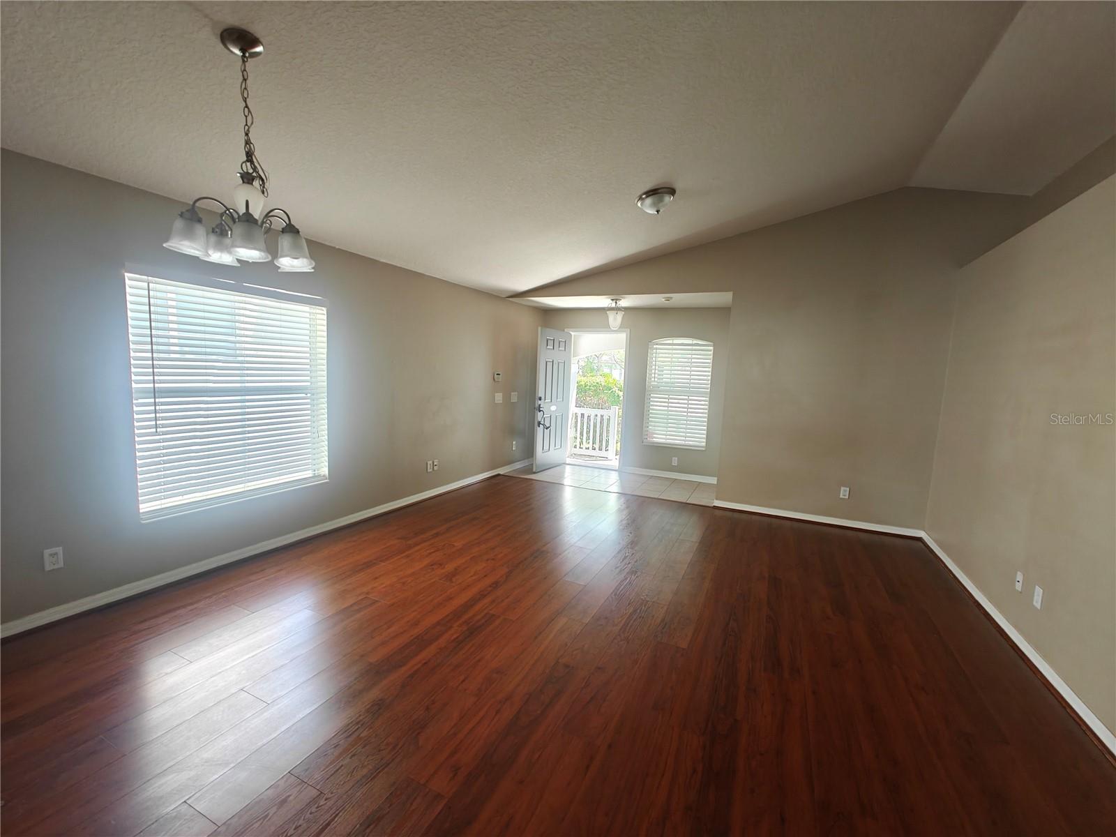 8225 SUMMER WOOD LN, RIVERVIEW, FL, 33578