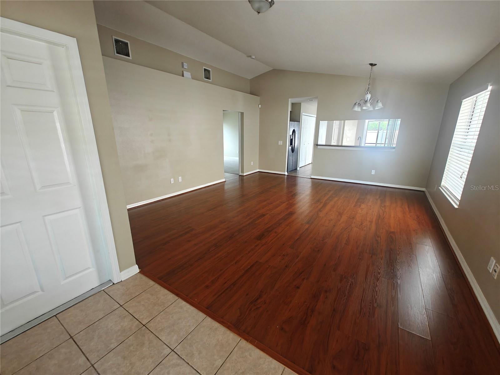 8225 SUMMER WOOD LN, RIVERVIEW, FL, 33578