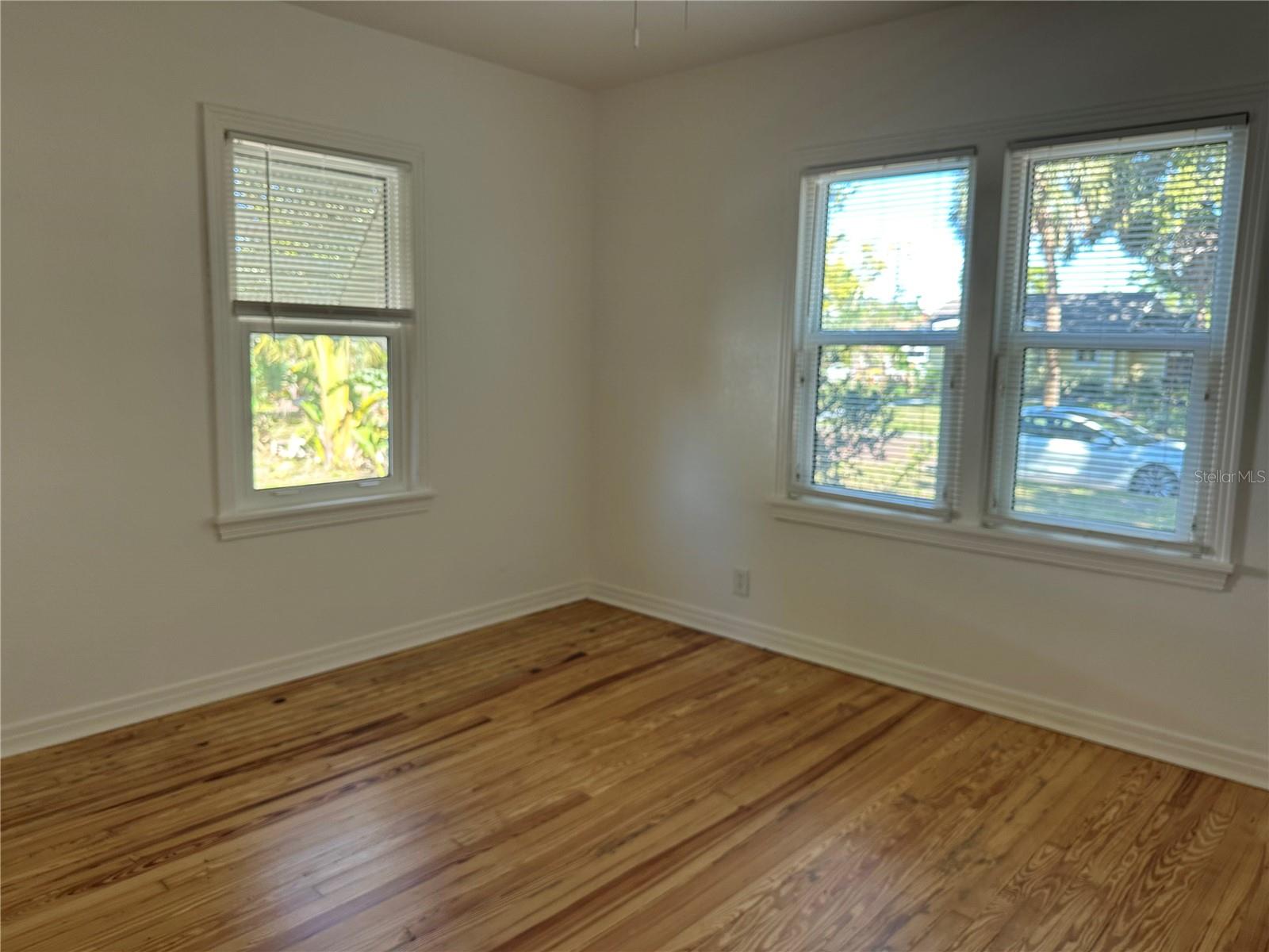 3750 4TH AVE N, ST PETERSBURG, FL, 33713