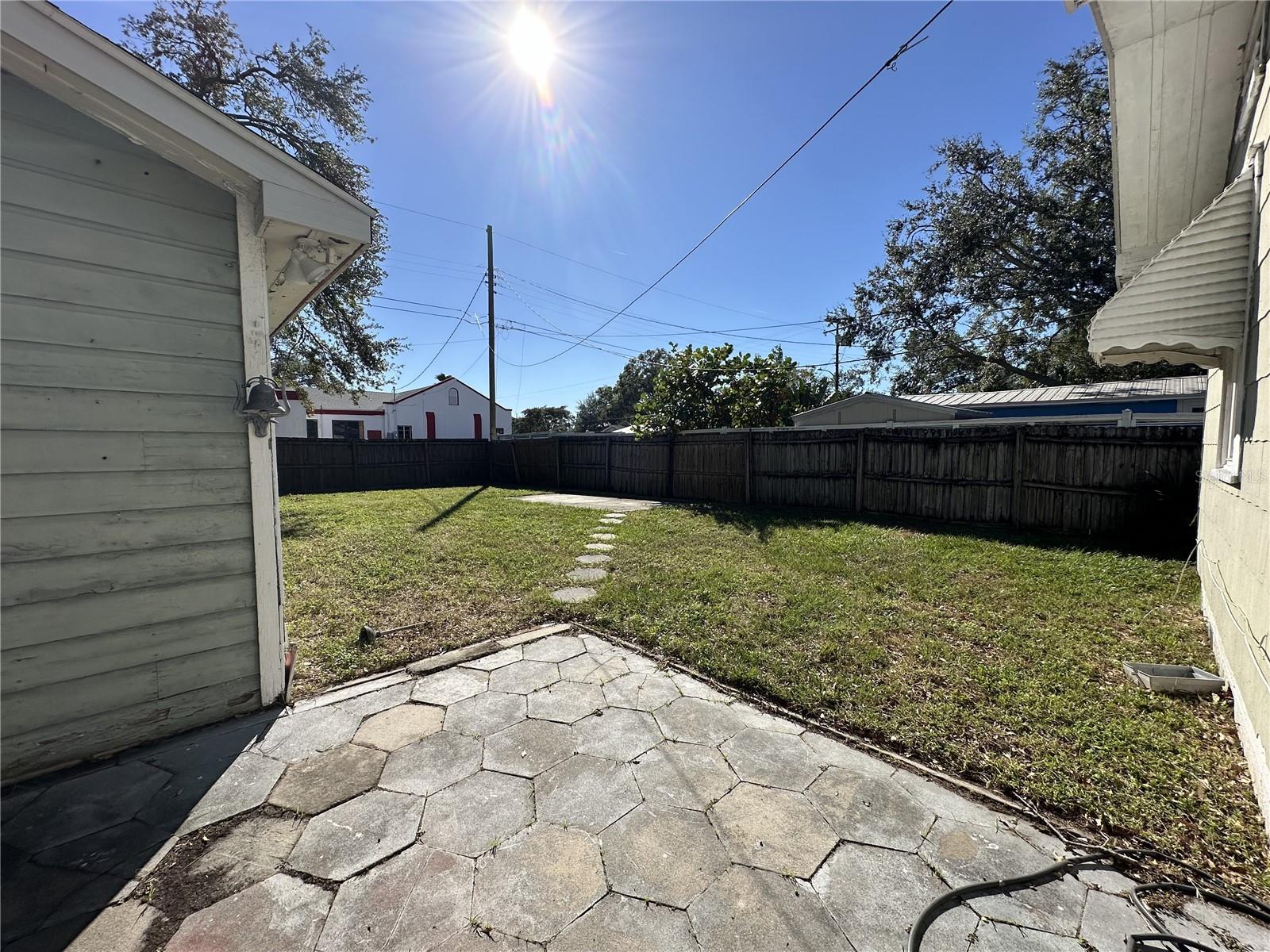 3750 4TH AVE N, ST PETERSBURG, FL, 33713