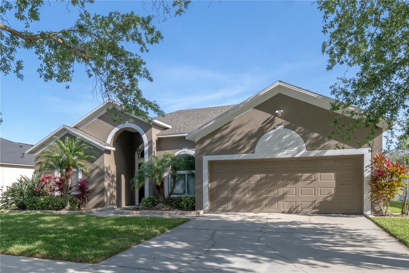 2707 ABBEY GROVE DR, VALRICO, FL, 33594