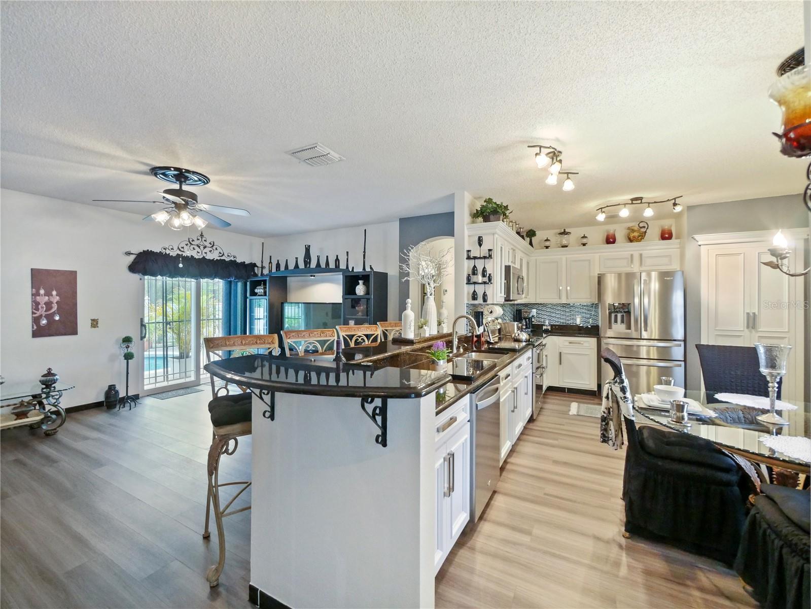 572 NOGALES CT, KISSIMMEE, FL, 34758