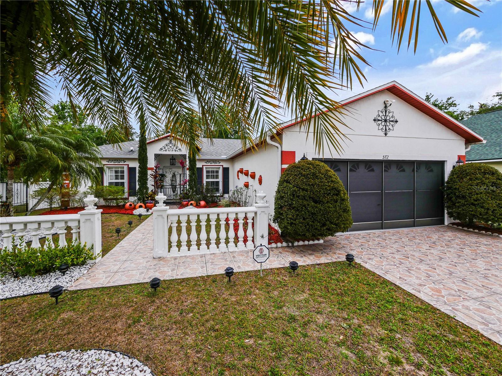 572 NOGALES CT, KISSIMMEE, FL, 34758
