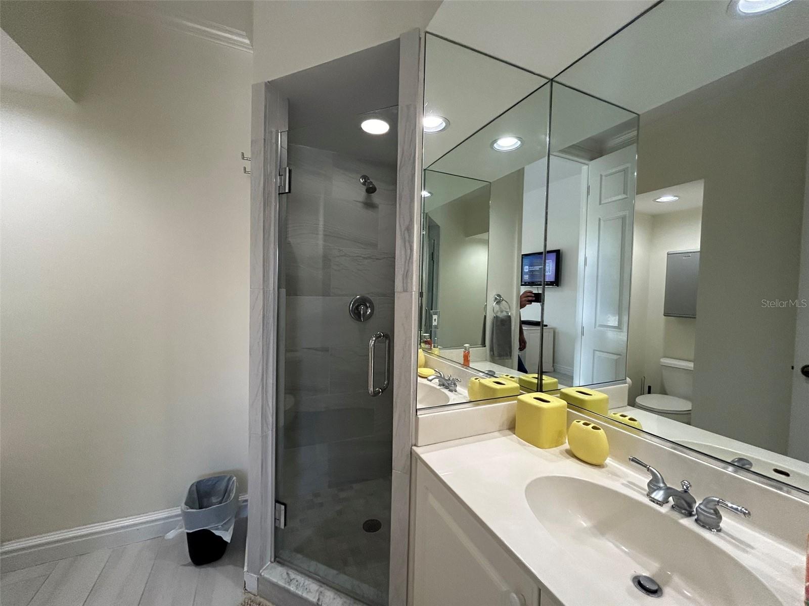 3705 54TH DR W #201, BRADENTON, FL, 34210