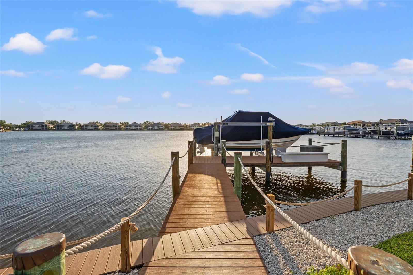 1110 OVERLOOK CT, BRADENTON, FL, 34208