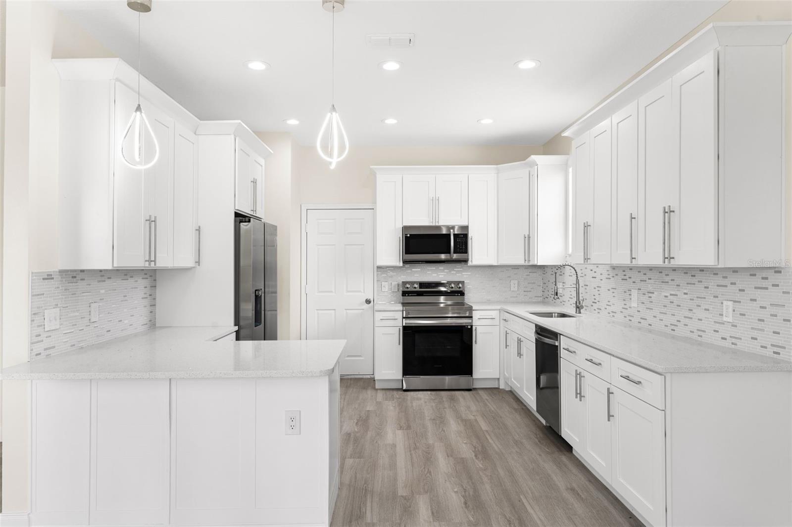 5424 HAMMOCK VIEW LN, APOLLO BEACH, FL, 33572