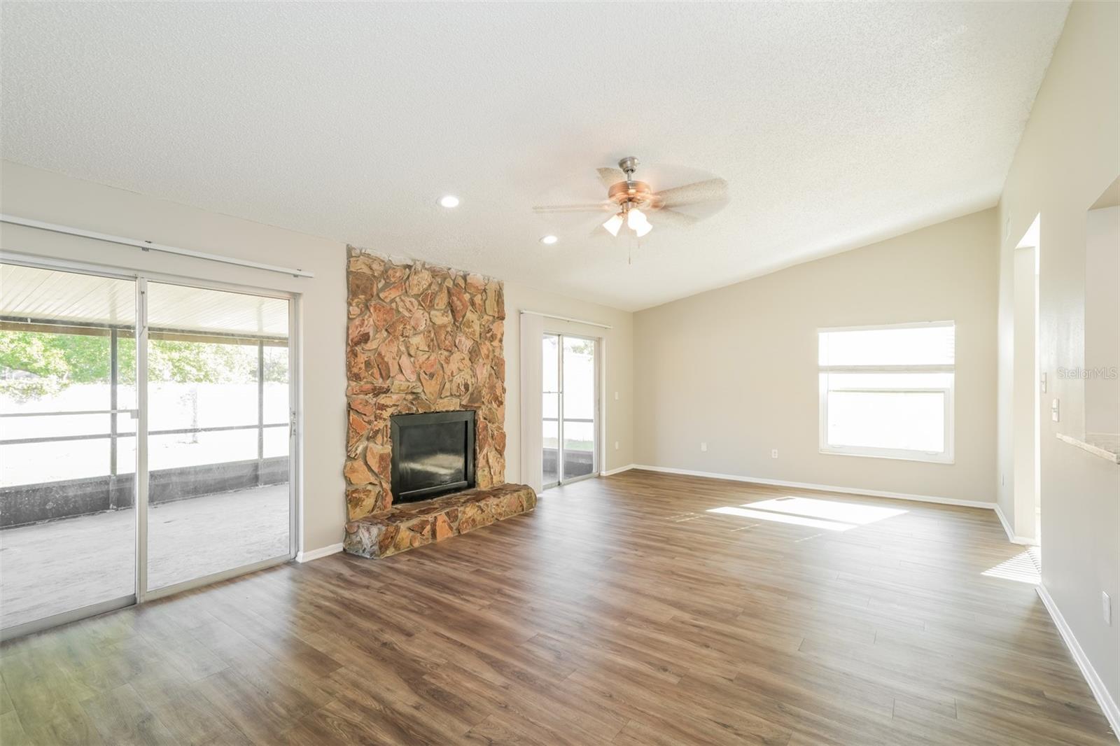 1424 FOXBORO DR, BRANDON, FL, 33511