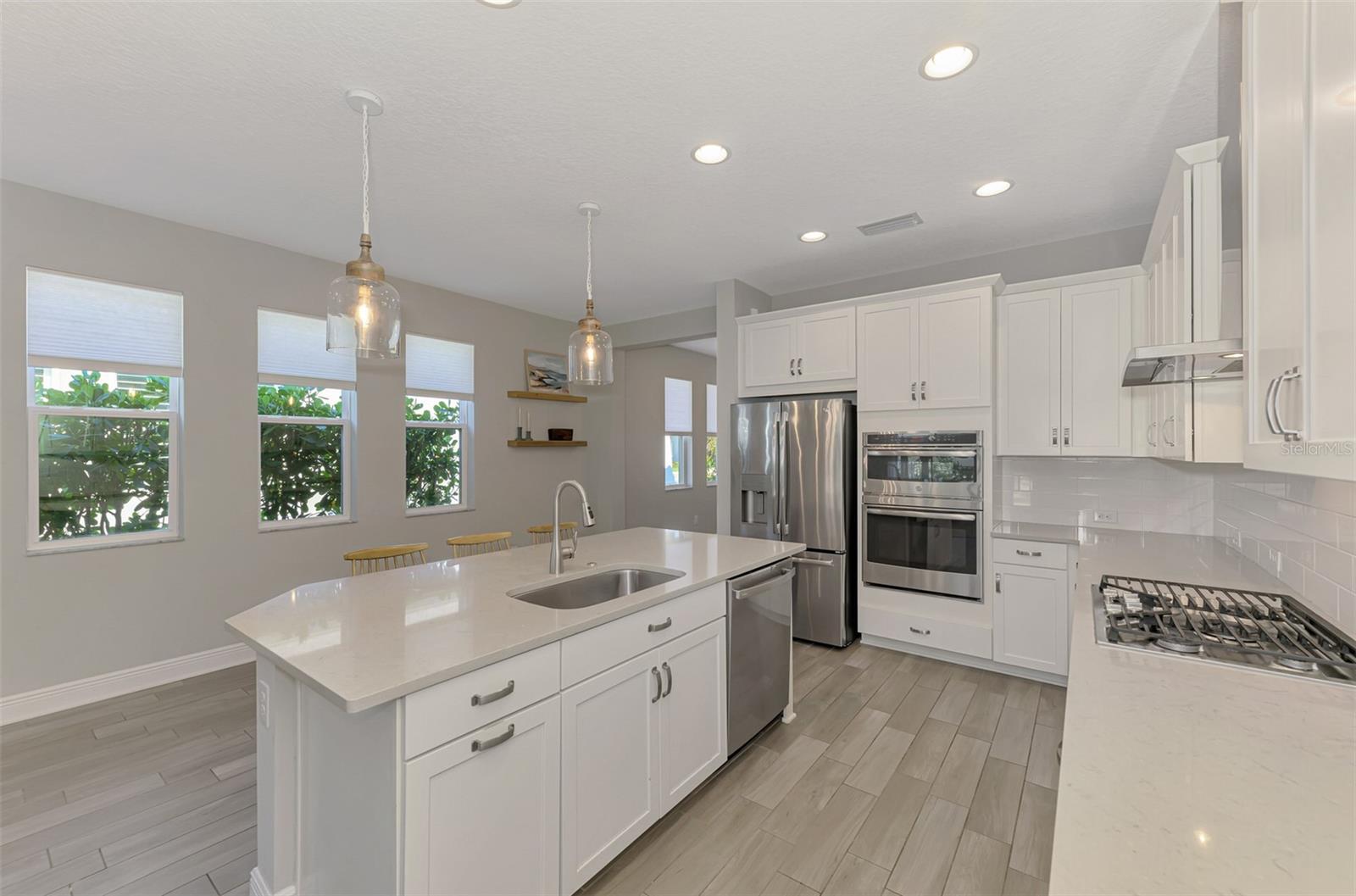 4889 ANTRIM DR, SARASOTA, FL, 34240