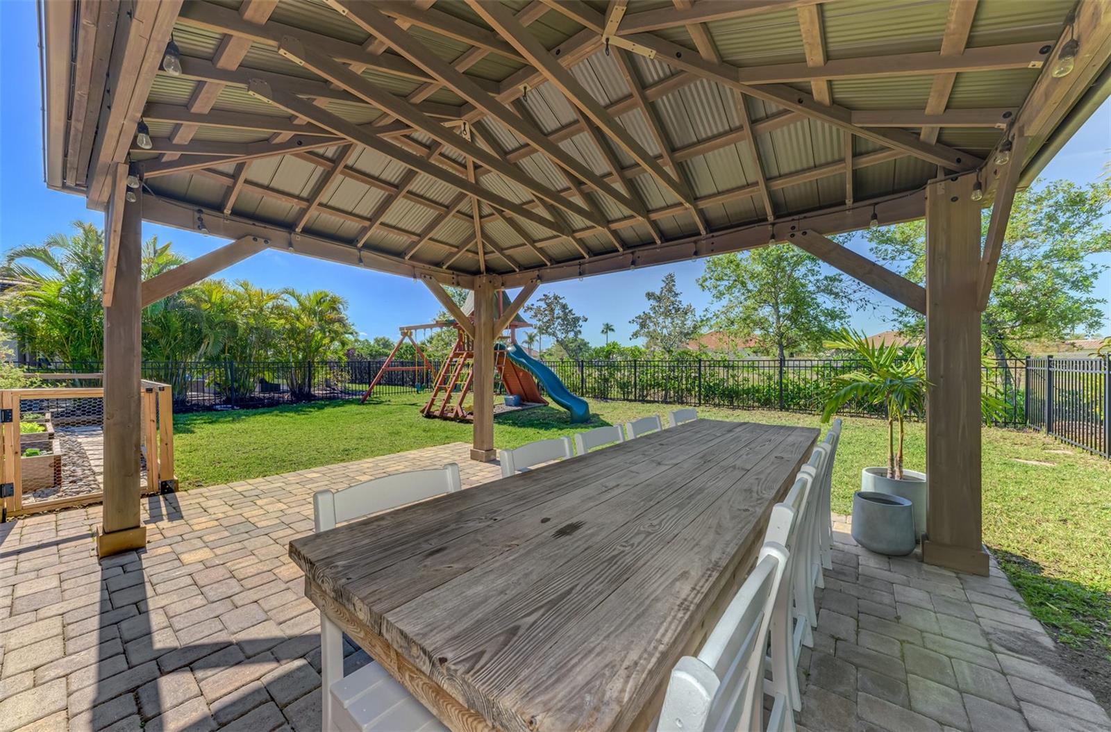 4889 ANTRIM DR, SARASOTA, FL, 34240
