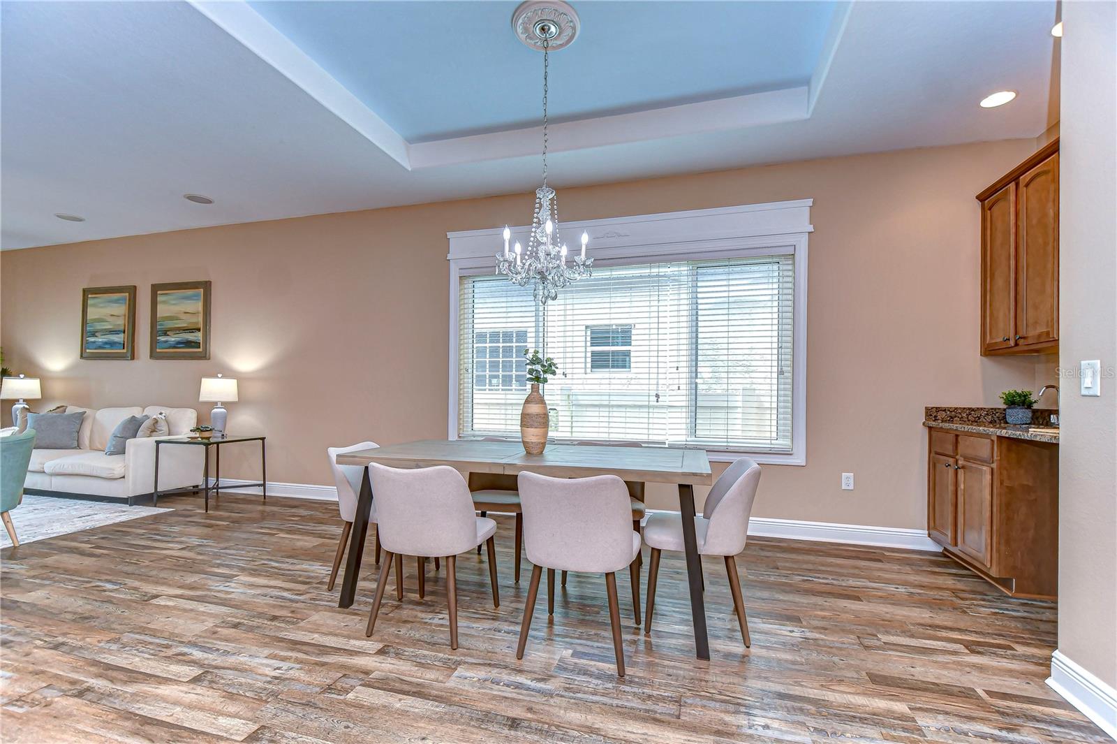 2506 W IVY ST, TAMPA, FL, 33607