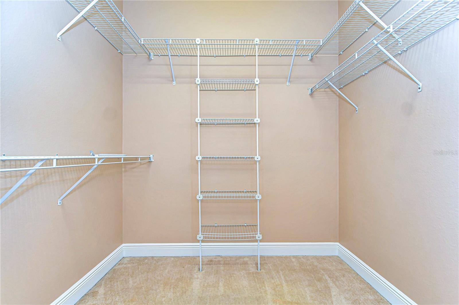 2506 W IVY ST, TAMPA, FL, 33607