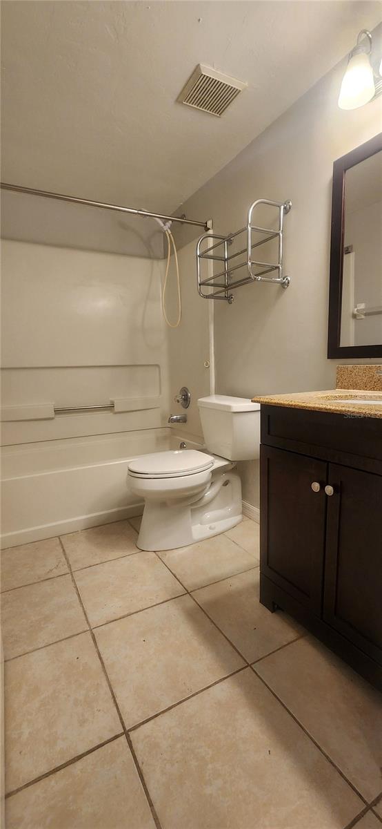 5752 SW 8TH PL, GAINESVILLE, FL, 32608