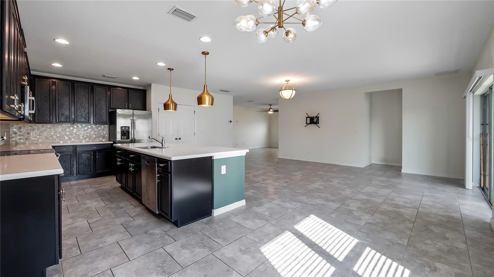 118 GREEN BRANCH BLVD, GROVELAND, FL, 34736
