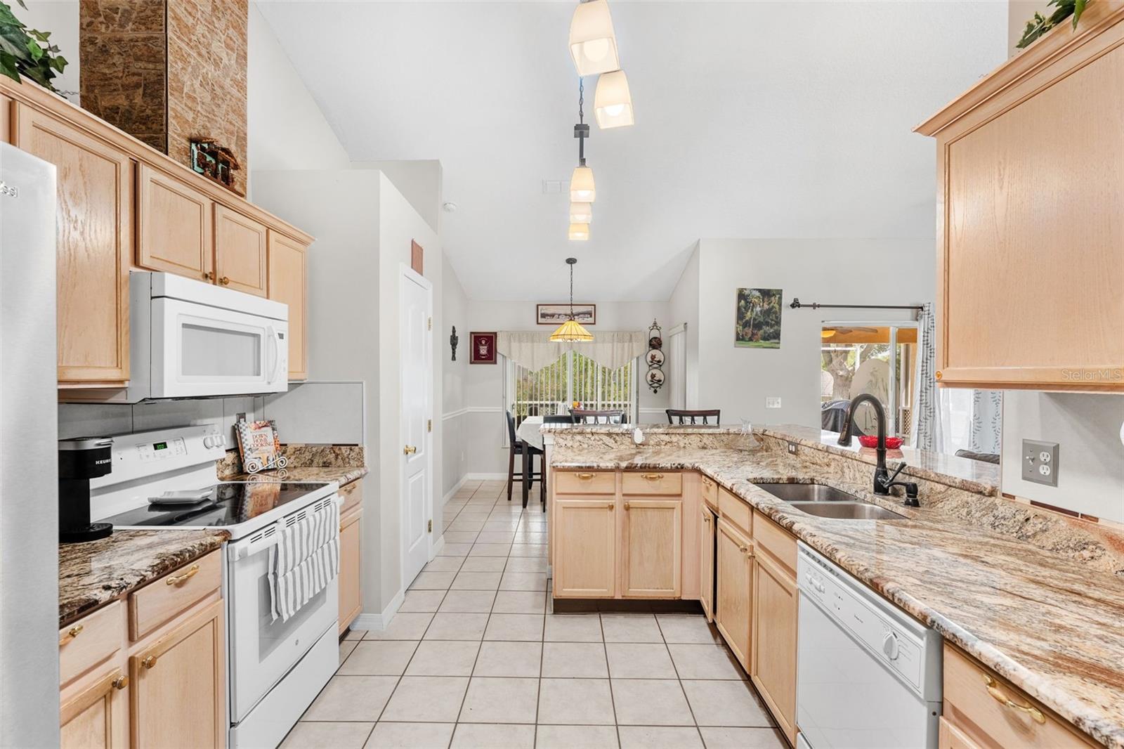 9413 LIGHTHOUSE CT, CLERMONT, FL, 34711