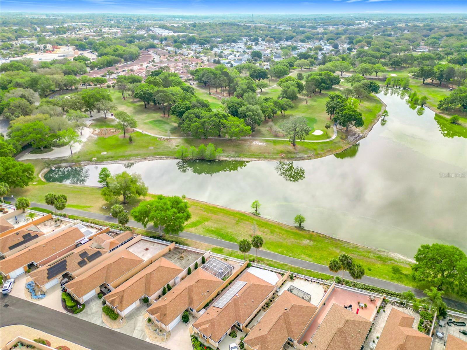 916 CANCUN CT, LADY LAKE, FL, 32159