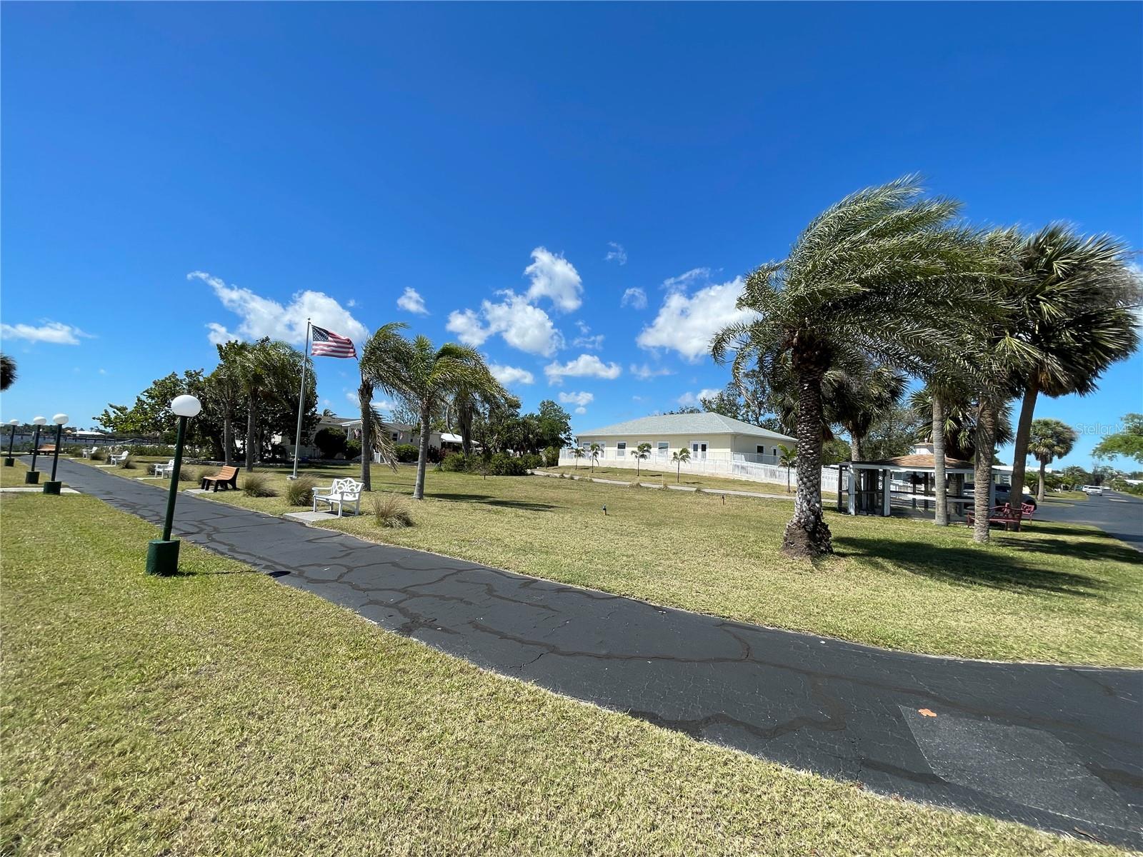 24437 HARBORVIEW RD #70, PORT CHARLOTTE, FL, 33980