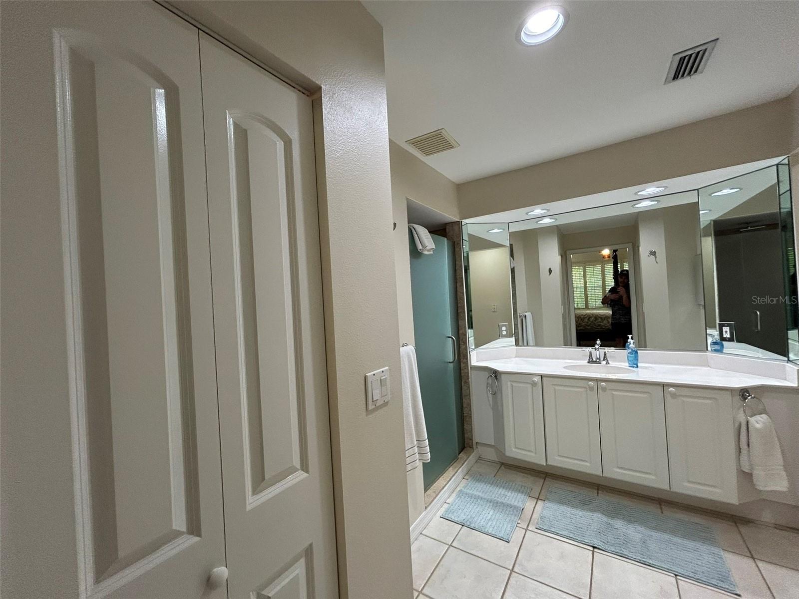 3803 54TH DR W #204, BRADENTON, FL, 34210