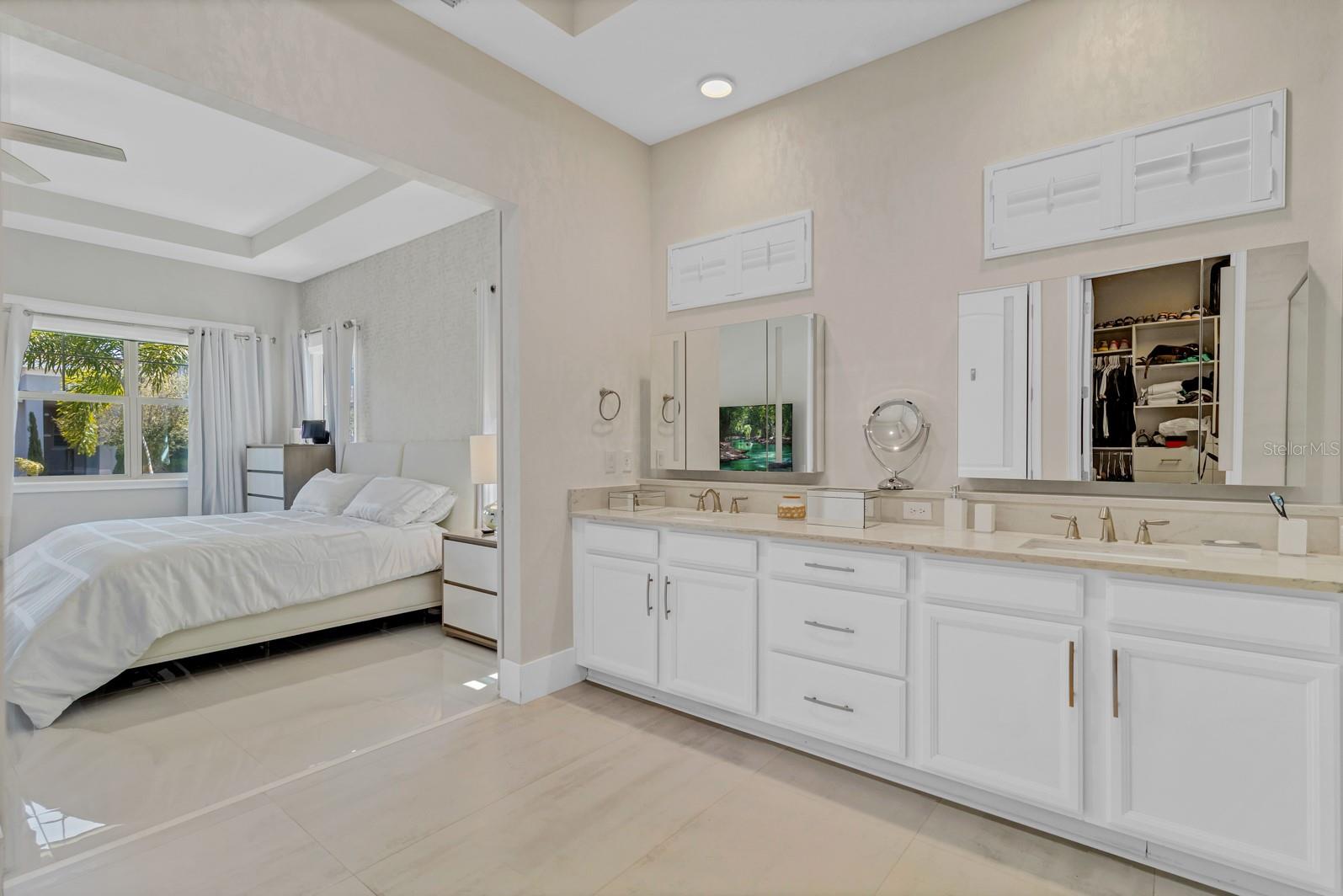 10399 MACDUFF DR, ORLANDO, FL, 32832