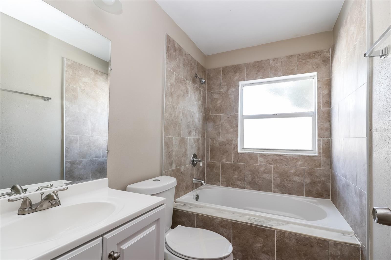 2837 1ST ST NE, ST PETERSBURG, FL, 33704