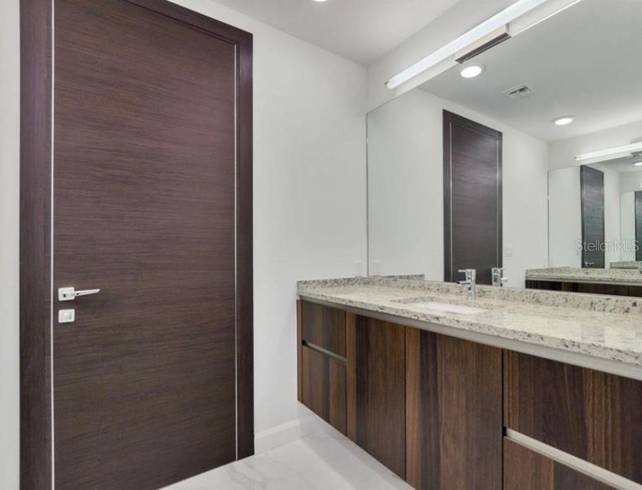 2900 W BAY TO BAY BLVD #902, TAMPA, FL, 33629