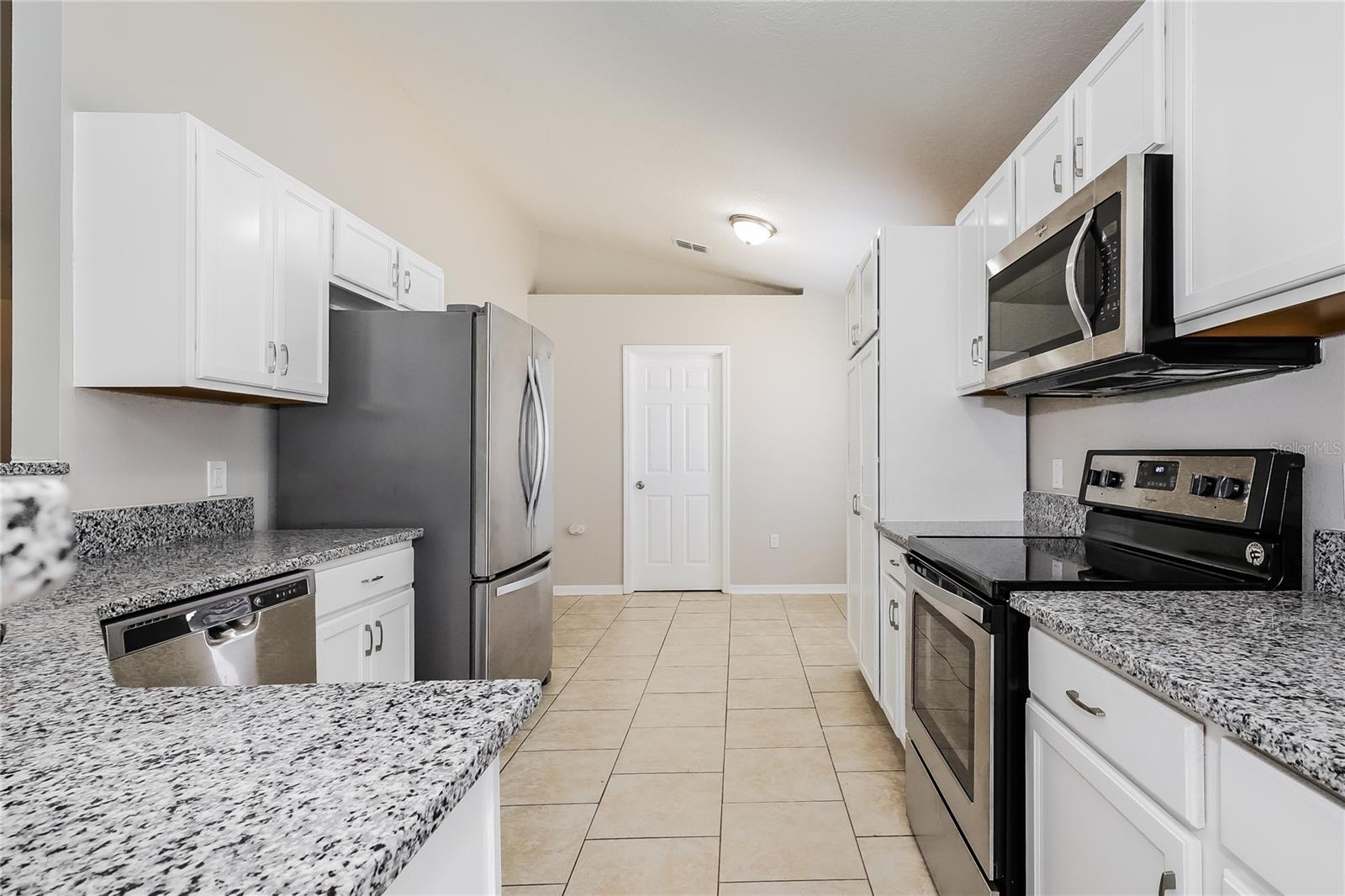 2339 SANDRIDGE CIR, EUSTIS, FL, 32726