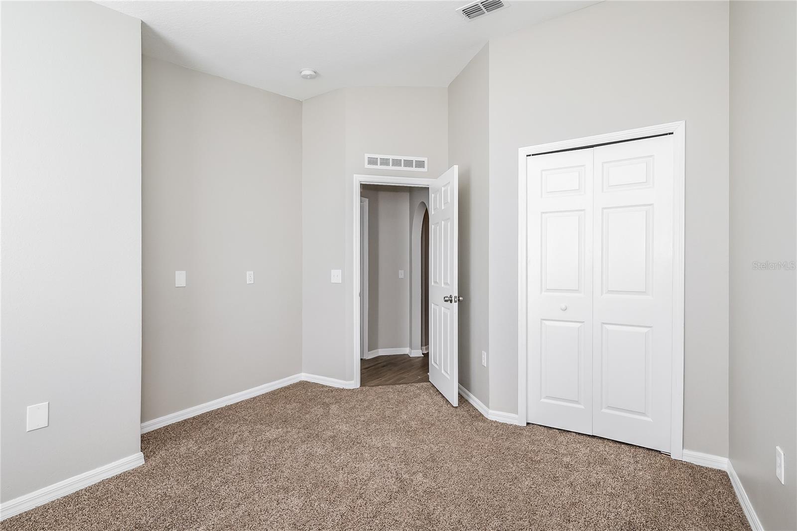 2339 SANDRIDGE CIR, EUSTIS, FL, 32726