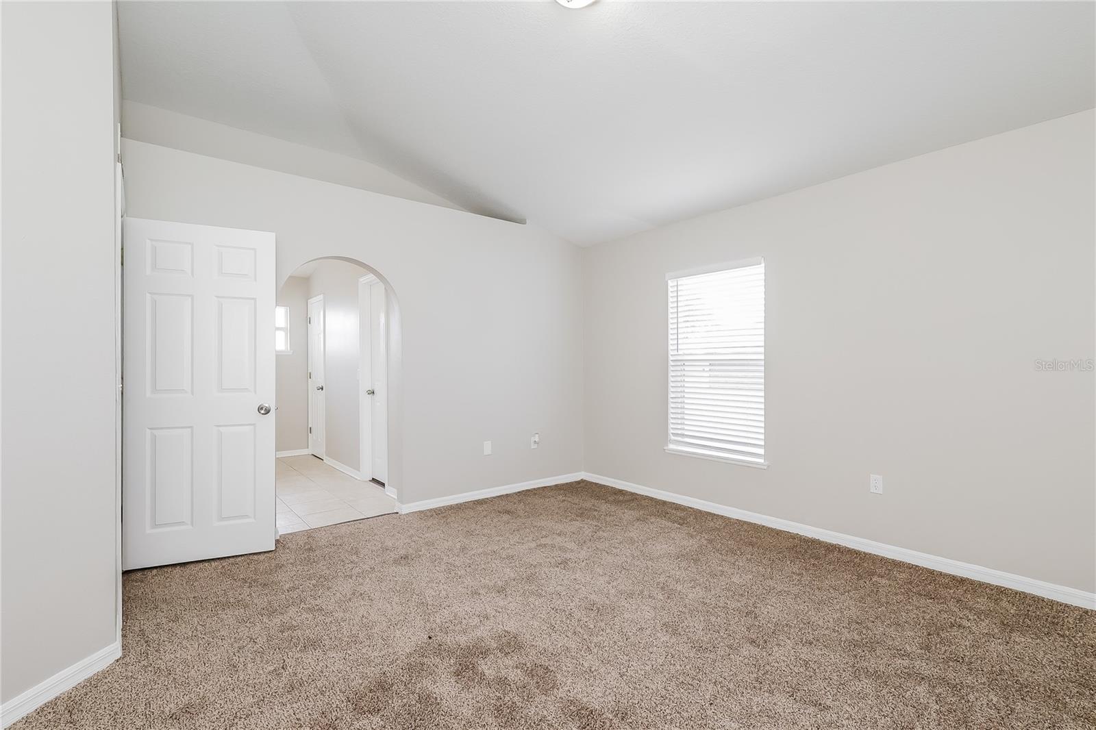 2339 SANDRIDGE CIR, EUSTIS, FL, 32726