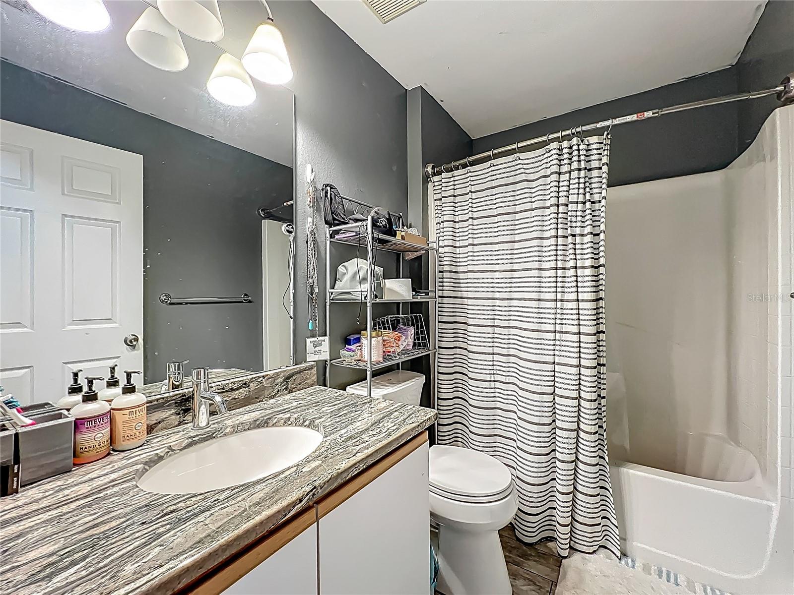 135 CIRCLE HILL RD, SANFORD, FL, 32773
