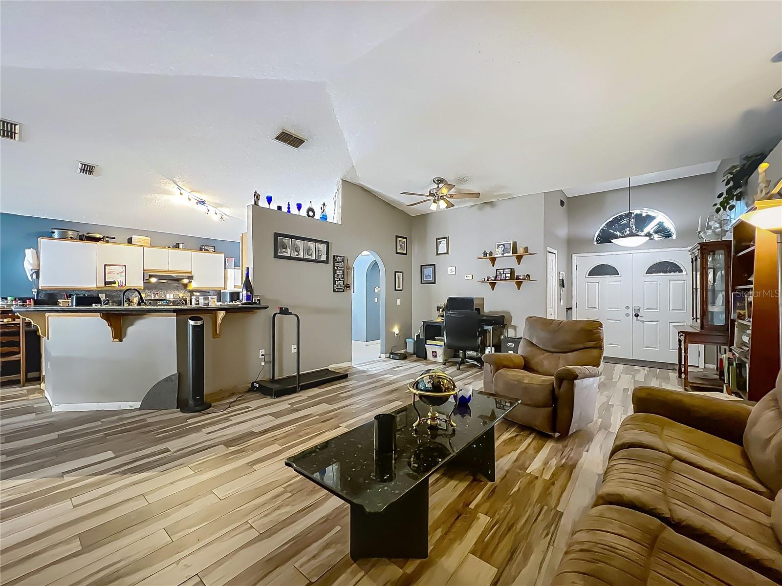 135 CIRCLE HILL RD, SANFORD, FL, 32773
