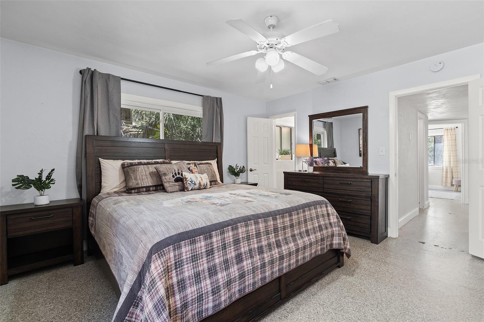 112 E CRYSTAL VW, SANFORD, FL, 32773