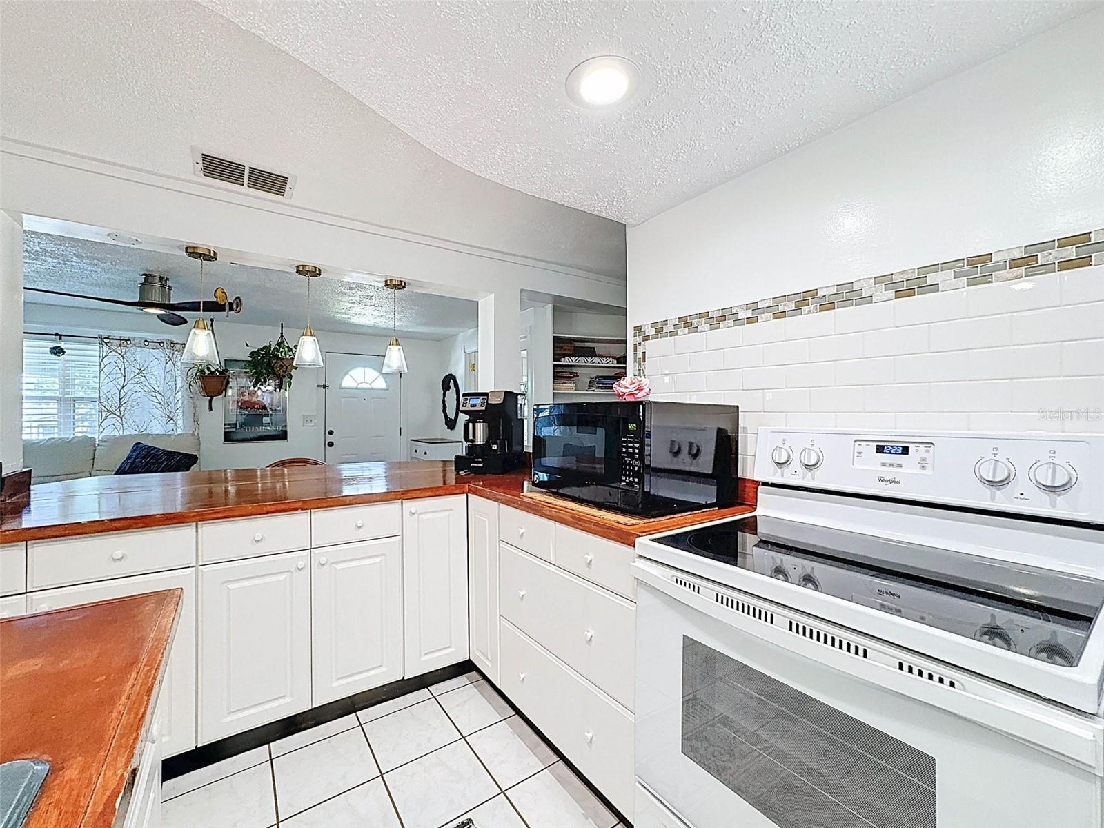 4236 BEACON SQUARE DR, HOLIDAY, FL, 34691