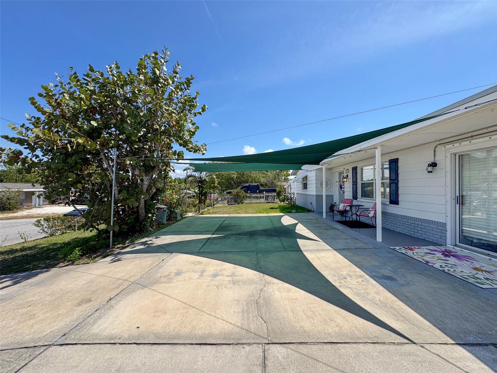 4236 BEACON SQUARE DR, HOLIDAY, FL, 34691