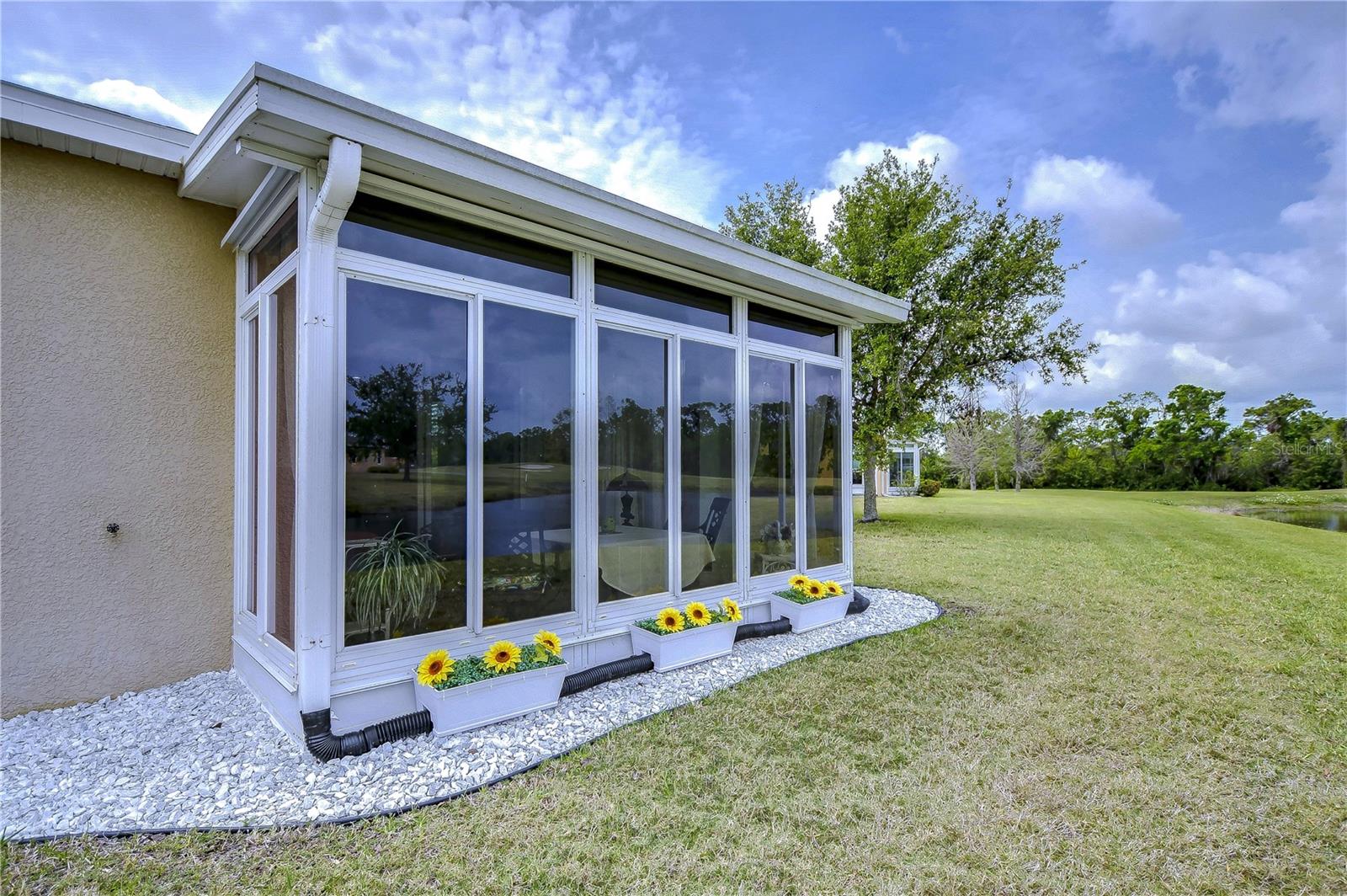 2401 RICHMOND GREENS CT, SUN CITY CENTER, FL, 33573