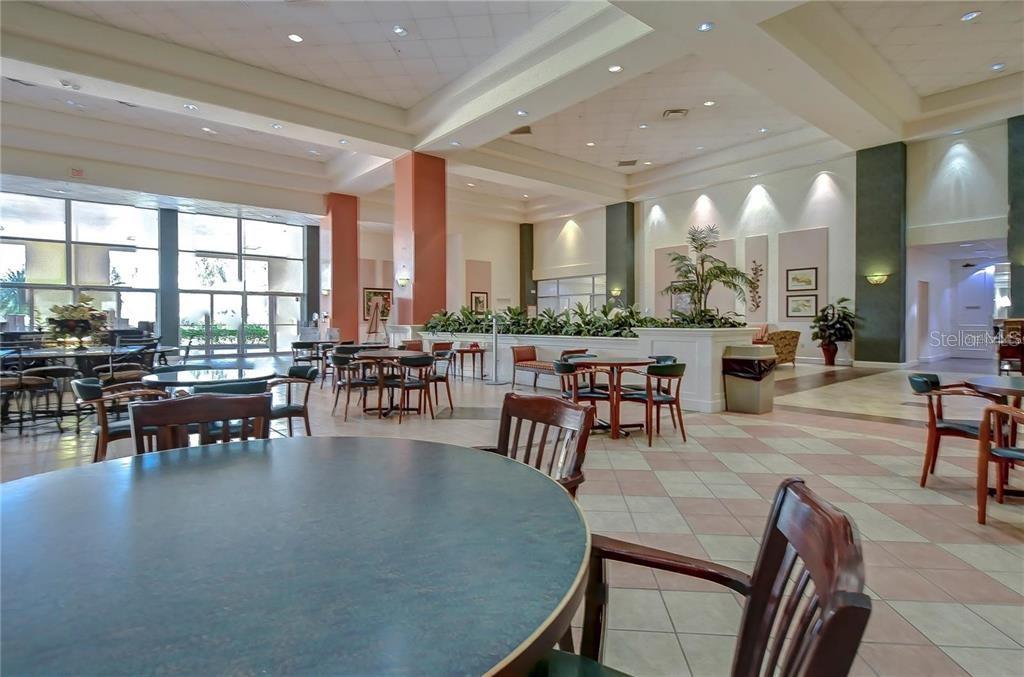 2401 RICHMOND GREENS CT, SUN CITY CENTER, FL, 33573