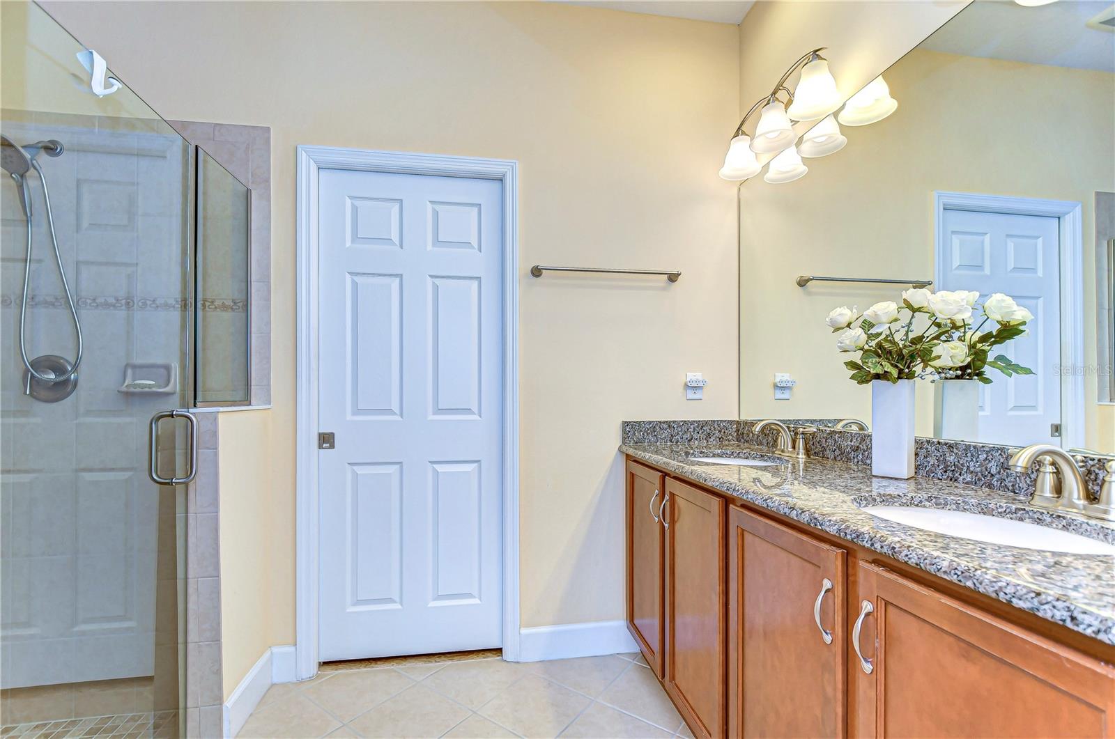 2401 RICHMOND GREENS CT, SUN CITY CENTER, FL, 33573