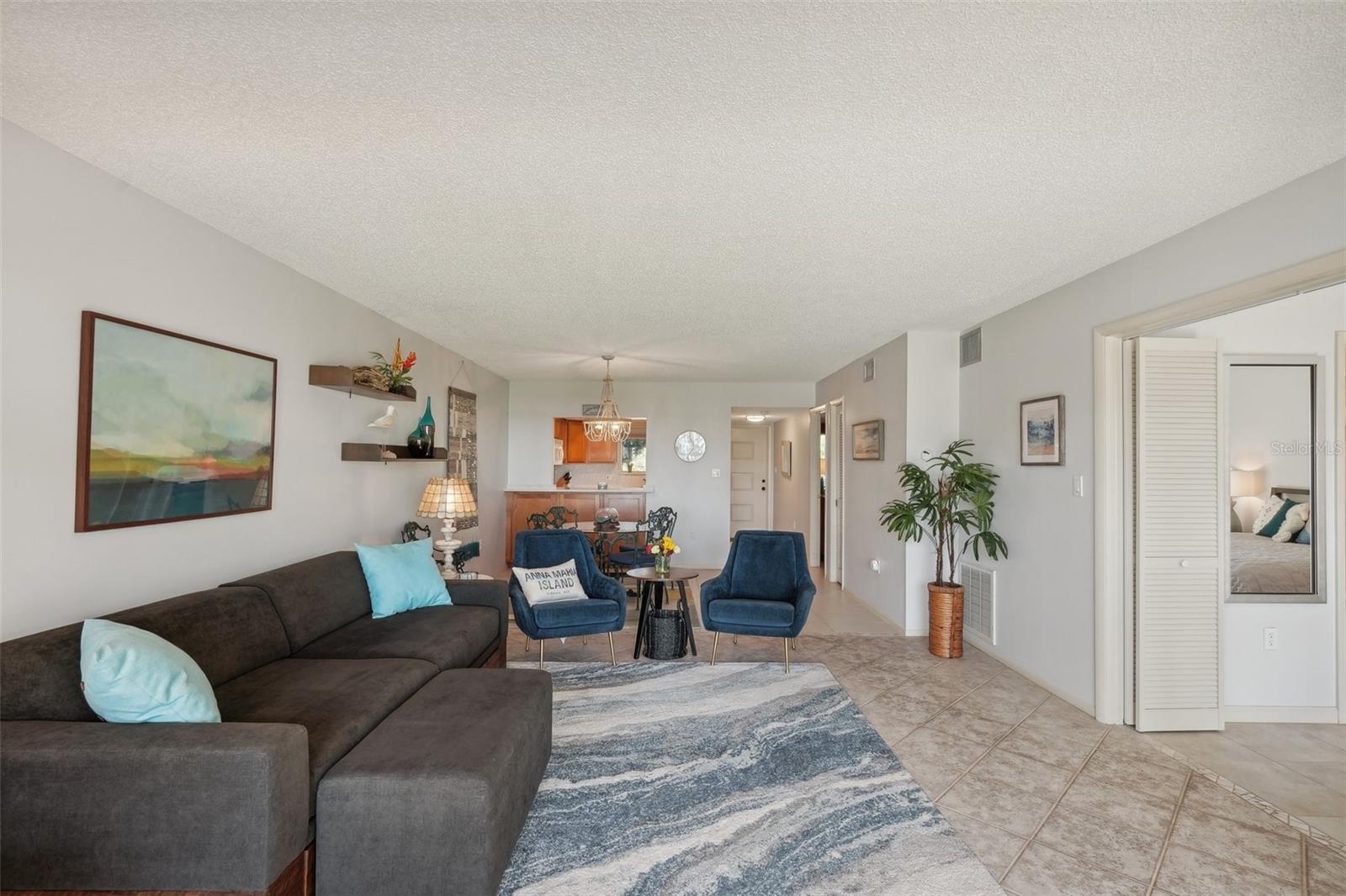 725 MANATEE AVE #725, HOLMES BEACH, FL, 34217
