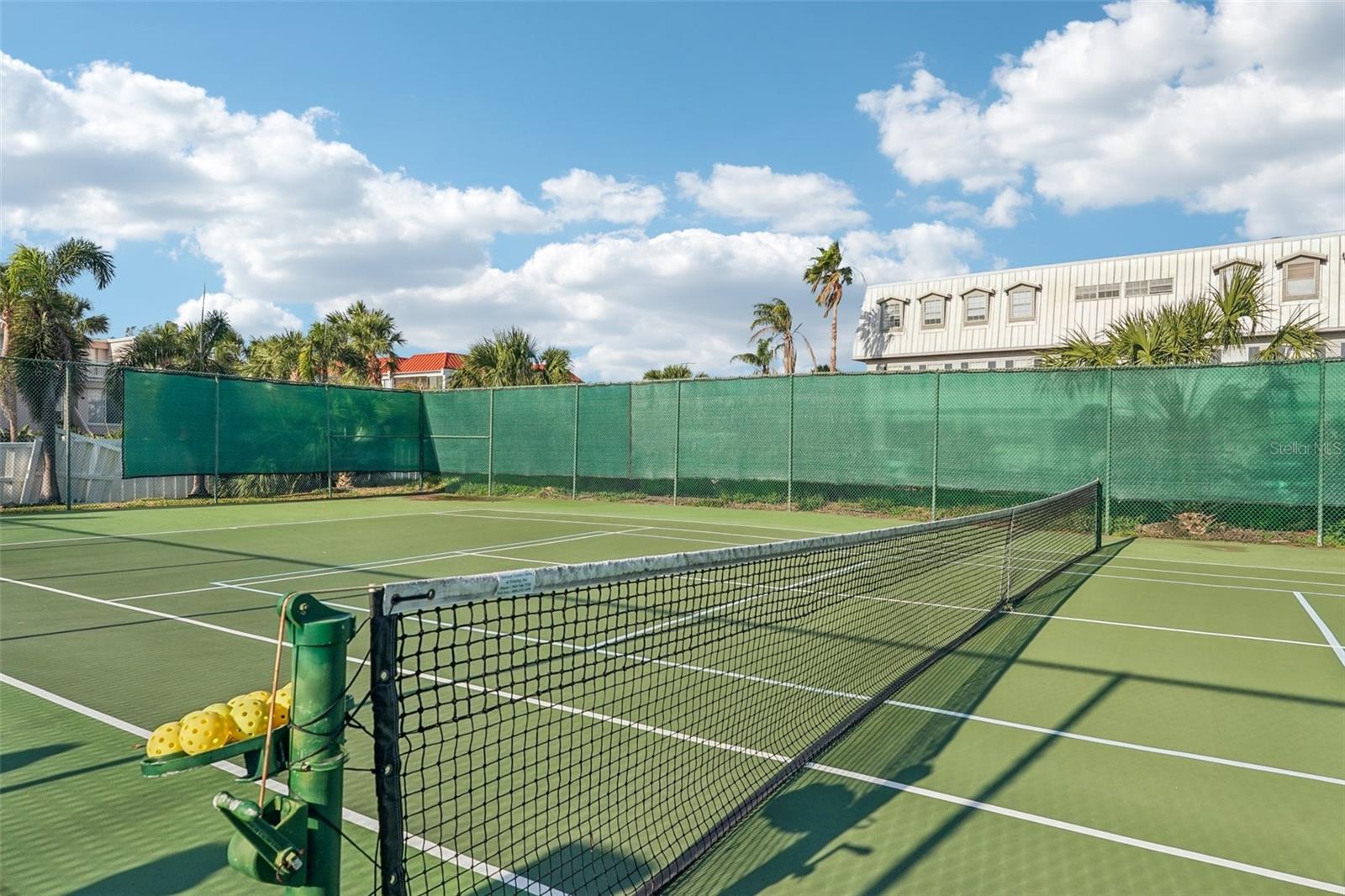 725 MANATEE AVE #725, HOLMES BEACH, FL, 34217
